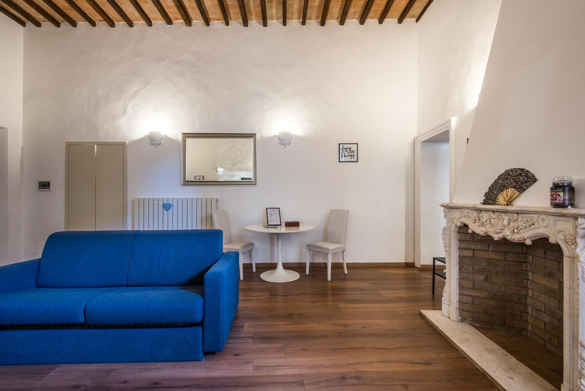 Incantevole Appartamento Banchi Di Sopra Siena Exterior foto